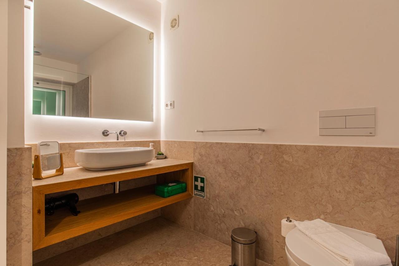 Upscale & Modern 2Bdr Apartment Lisboa Eksteriør billede